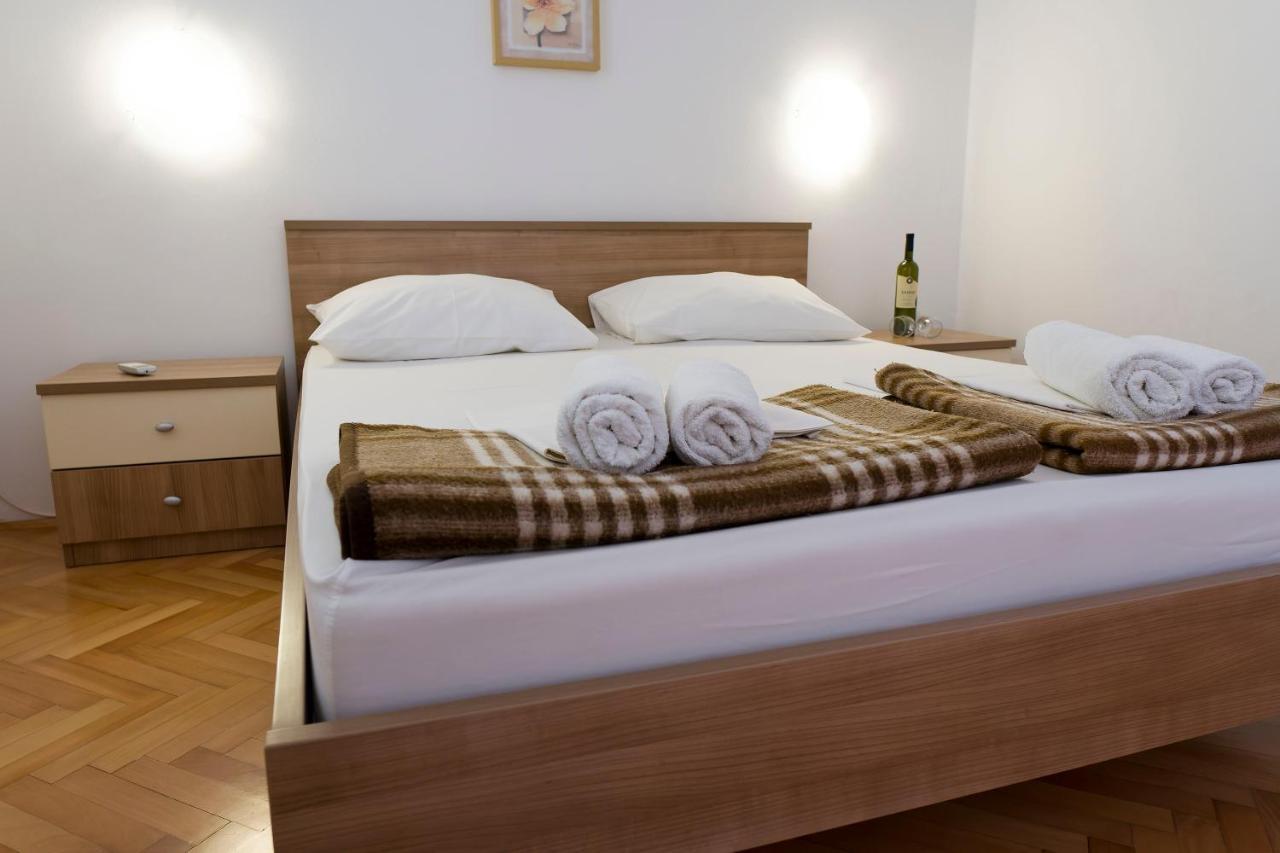 Apartments Victoria Trogir Extérieur photo