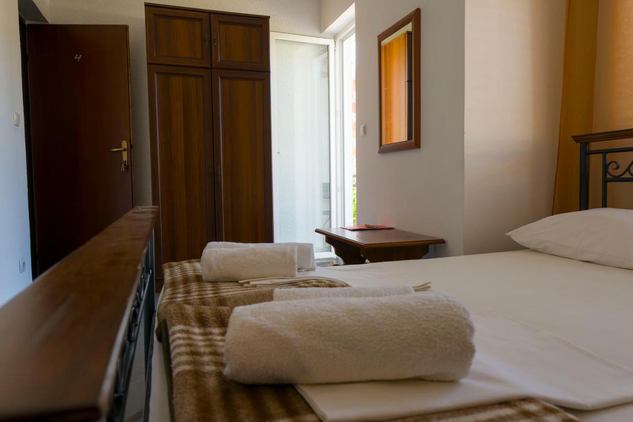 Apartments Victoria Trogir Extérieur photo