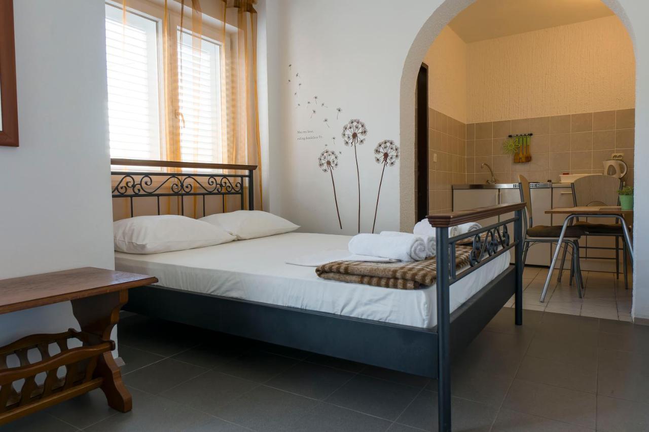 Apartments Victoria Trogir Extérieur photo